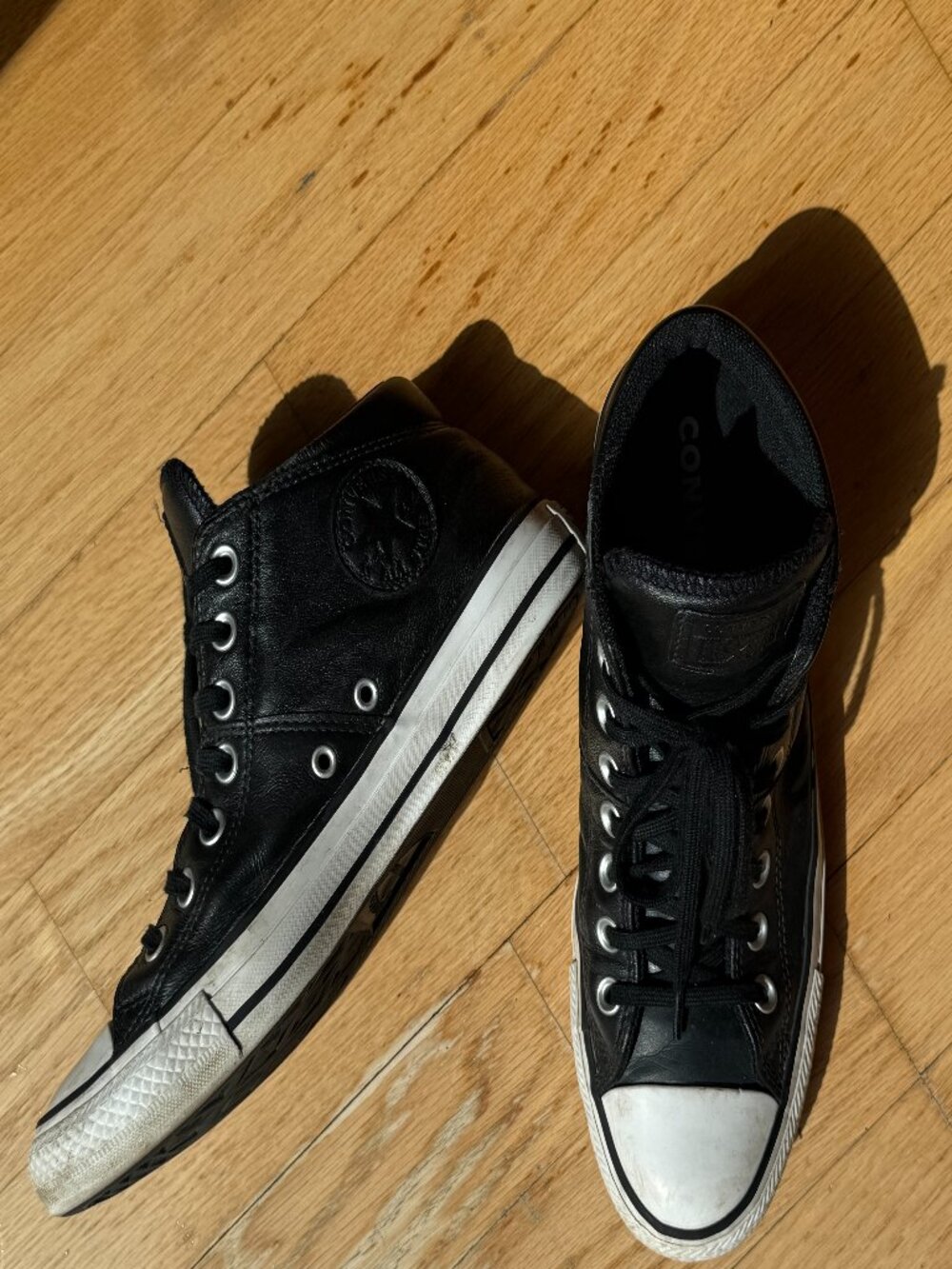 Converse All Star Chuck Taylor Madison Mid Leather Black/White Size 9